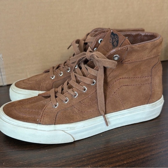 Vans Shoes - Vans Suede Brown High Top
Sk8 Mid Reissue Suede Sneakers
Men's 6 Women's 7.5